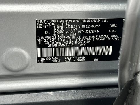 Used 2021 Toyota RAV4 XLE image 31