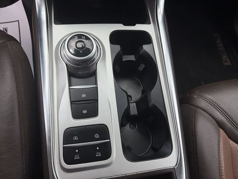 Certified 2023 Ford Explorer King Ranch w/ Technology Package RWD image 27