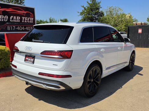 Used 2020 Audi Q7 3.0T Premium Plus w/ Premium Plus Package AWD/4WD image 8