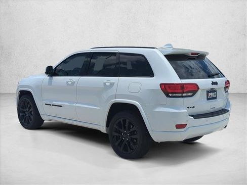 Used 2021 Jeep Grand Cherokee Laredo X AWD/4WD image 8