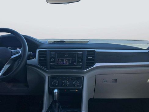 Used 2022 Volkswagen Atlas SE AWD/4WD image 17