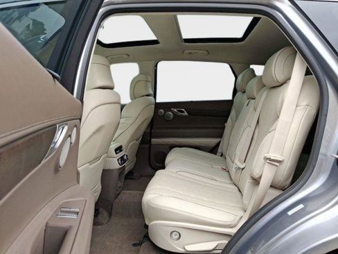 Used 2023 Genesis GV80 3.5T w/ Advanced Package image 10