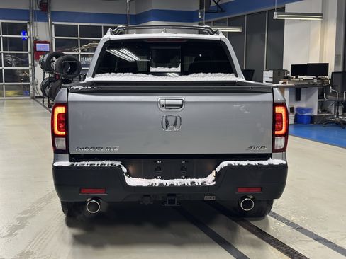 Used 2023 Honda Ridgeline RTL image 6