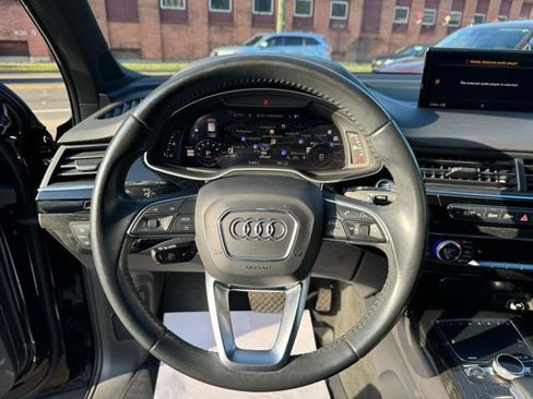 Used 2019 Audi Q7 3.0T Prestige w/ Prestige Package AWD/4WD image 21