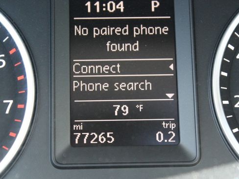 Used 2014 Volkswagen Tiguan SEL image 30