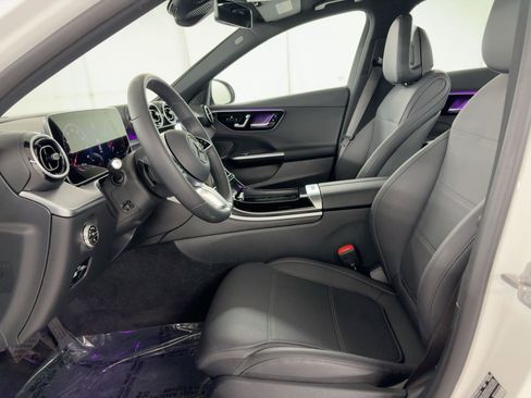 Certified 2025 Mercedes-Benz C 300 Sedan image 5