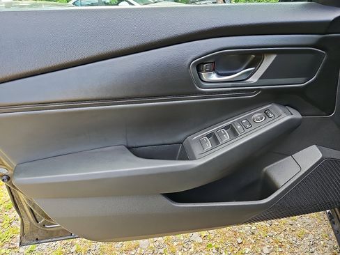 Certified 2023 Honda Accord EX image 9