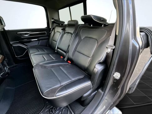 Used 2022 RAM 1500 Laramie image 13