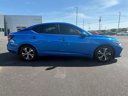Used 2023 Nissan Sentra SV w/ All-Weather Package FWD image 10