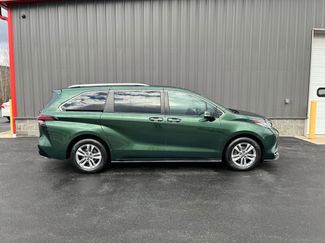 Certified 2022 Toyota Sienna Limited video 1