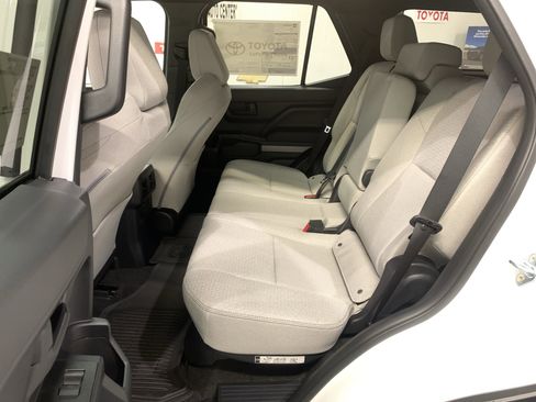 New 2026 Toyota 4Runner SR5 image 11