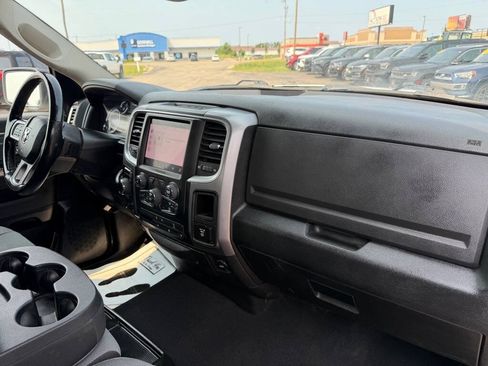 Used 2022 RAM 1500 Classic SLT w/ Electronics Convenience Group AWD/4WD image 57