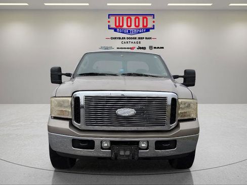 Used 2006 Ford F250 4x4 SuperCab Super Duty image 3