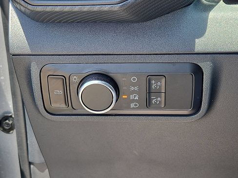 Used 2024 Ford Mustang Coupe RWD image 21