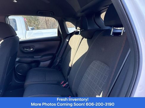 Used 2023 Honda HR-V Sport image 11