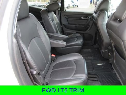 Used 2015 Chevrolet Traverse LT image 27