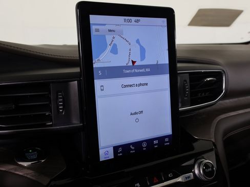 Used 2021 Ford Explorer Platinum w/ Equipment Group 601A image 7