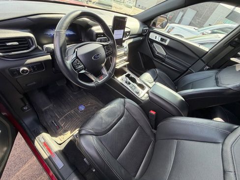 Used 2023 Ford Explorer ST w/ Equipment Group 401A image 7