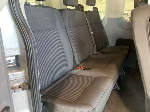 Used 2019 Ford Transit 150 XLT image 25