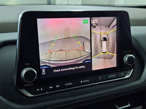 Used 2021 Nissan Rogue SV image 29