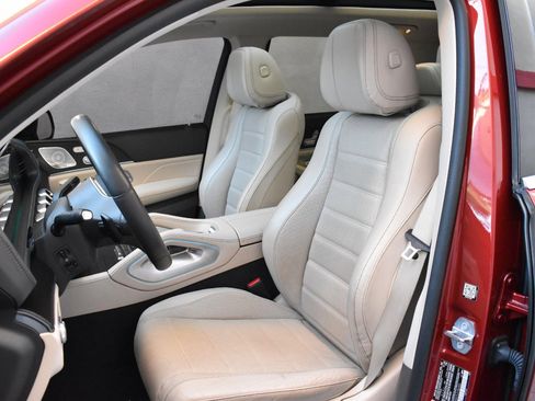 Used 2020 Mercedes-Benz GLS 450 4MATIC image 16