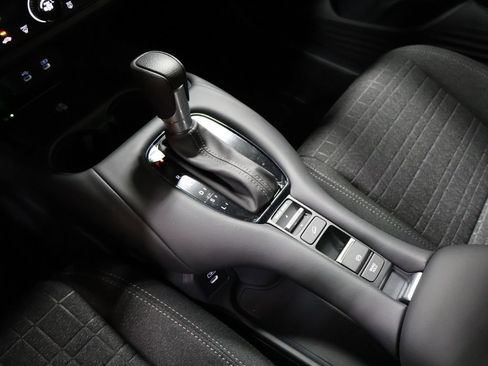 New 2026 Honda HR-V LX image 27