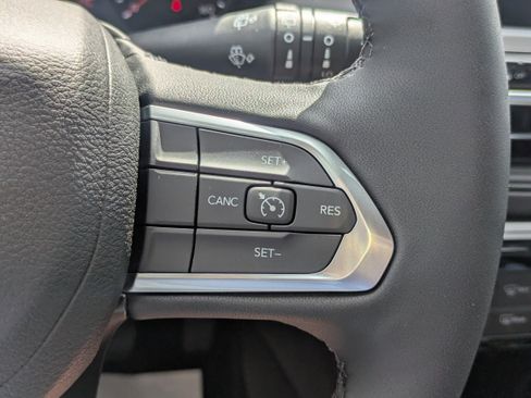 New 2026 Jeep Compass Latitude AWD/4WD image 20