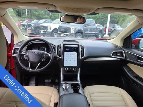 Certified 2022 Ford Edge SEL w/ Convenience Package AWD/4WD image 3