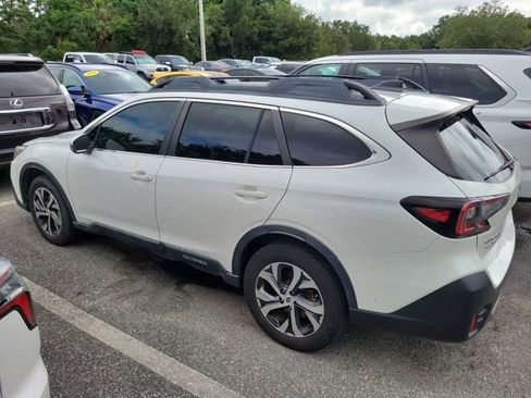 Used 2022 Subaru Outback Limited AWD/4WD image 7