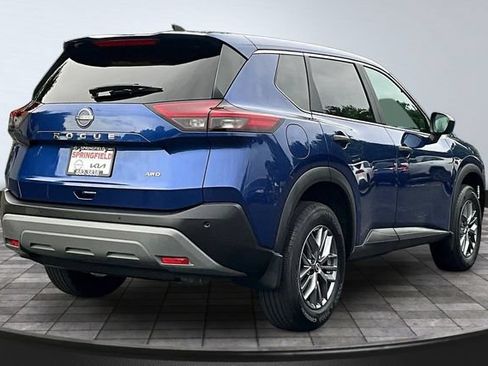 Used 2023 Nissan Rogue S AWD/4WD image 6