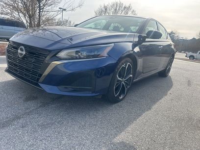 Used 2024 Nissan Altima 2.5 SR