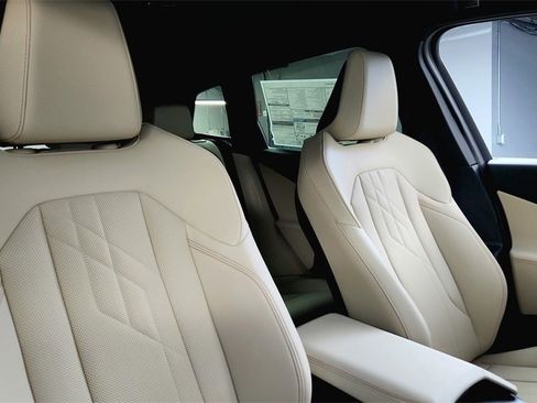 New 2026 BMW X3 xDrive30 w/ Convenience Package image 23