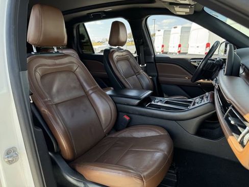 Used 2021 Lincoln Aviator Reserve w/ Equipment Group 201A image 32