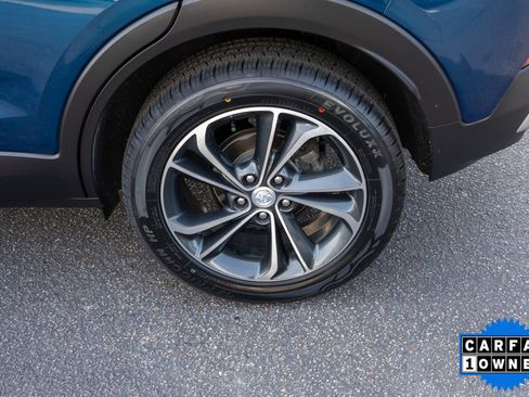 Used 2020 Buick Encore GX Select w/ Advanced Technology Package image 9