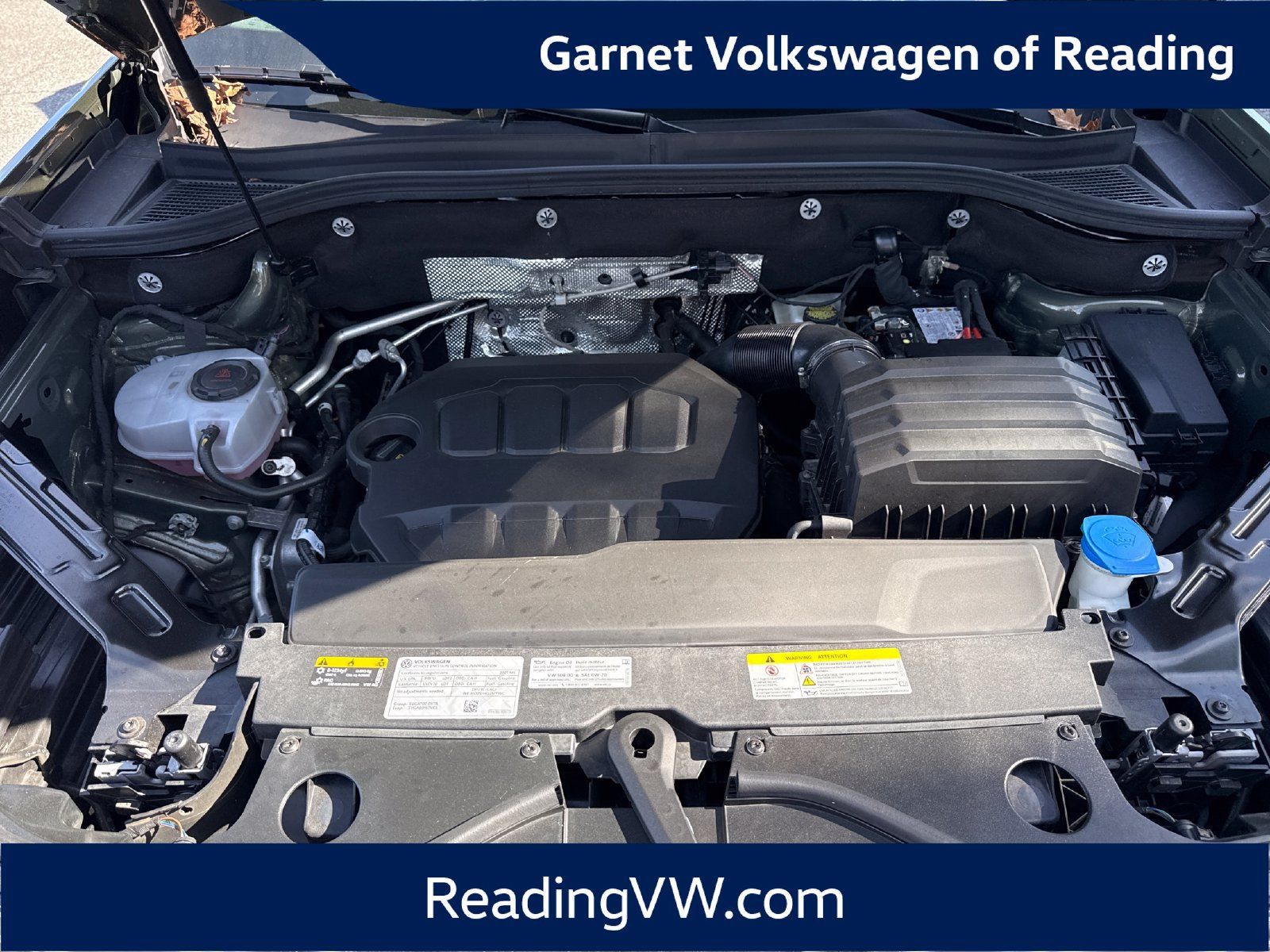 Certified 2025 Volkswagen Atlas Peak Edition SE AWD/4WD image 22