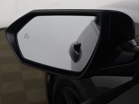 Used 2023 Hyundai Elantra SEL w/ Preferred Accessory Package image 30