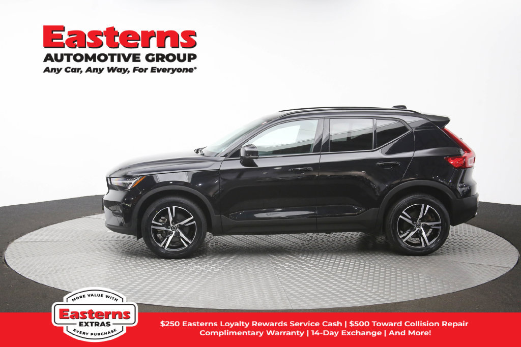 Used 2024 Volvo XC40 B5 Core AWD/4WD image 61