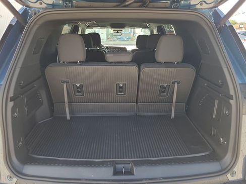 New 2026 Chevrolet Traverse LT w/ Midnight/Sport Edition FWD image 27