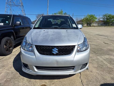 Used 2009 Suzuki SX4 Sport image 2