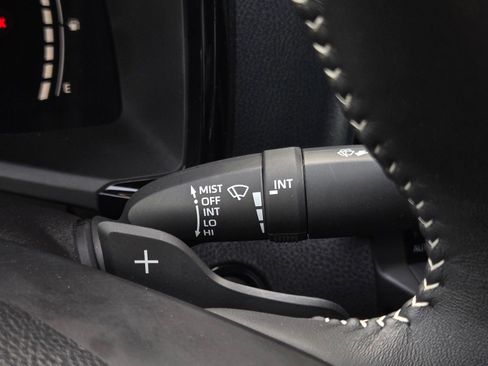 Certified 2025 Toyota Camry SE w/ Convenience Package image 23