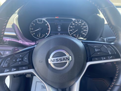 Used 2021 Nissan Altima 2.0 SR FWD image 10