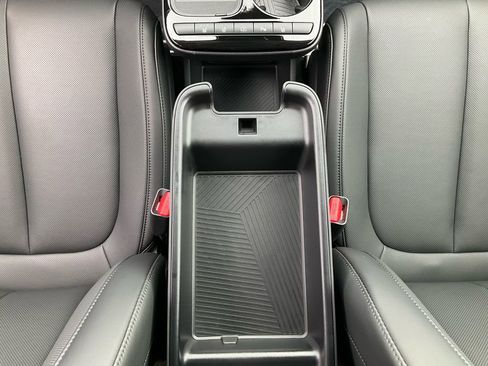 Used 2025 Hyundai Ioniq 5 SEL image 46