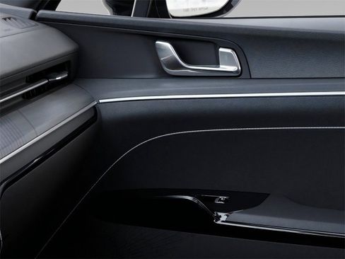 New 2026 Kia K5 GT-Line image 25