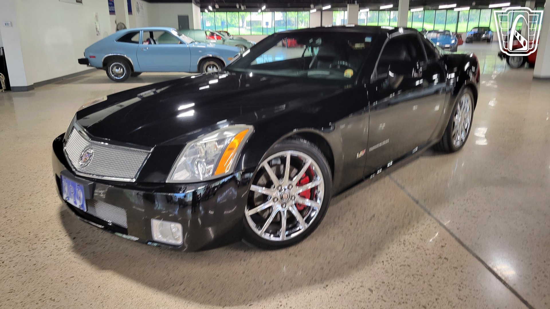 Used 2008 Cadillac XLR V RWD image 21