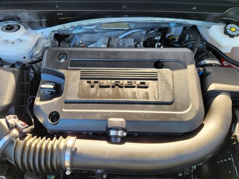 Used 2024 Buick Envision Sport Touring image 31