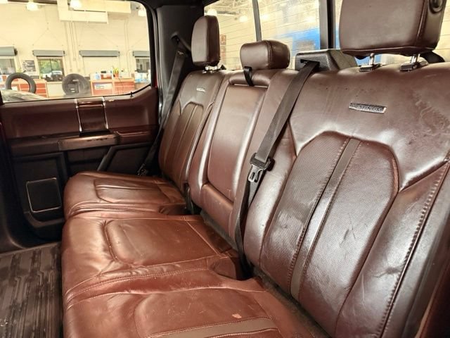 Used 2016 Ford F150 Platinum w/ Equipment Group 701A Luxury AWD/4WD image 19