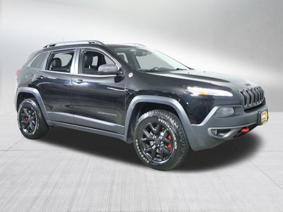 Used 2017 Jeep Cherokee Trailhawk w/ Comfort/Convenience Group
