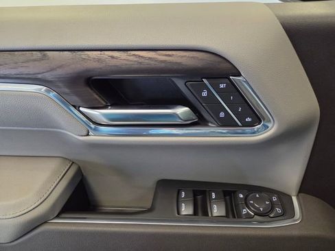 New 2026 GMC Sierra 1500 SLT w/ SLT Premium Package image 27