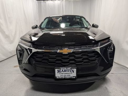 New 2026 Chevrolet Trax LS w/ LS Convenience Package FWD image 7