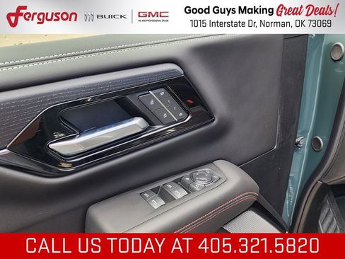 New 2026 GMC Yukon AT4 Ultimate AWD/4WD image 13